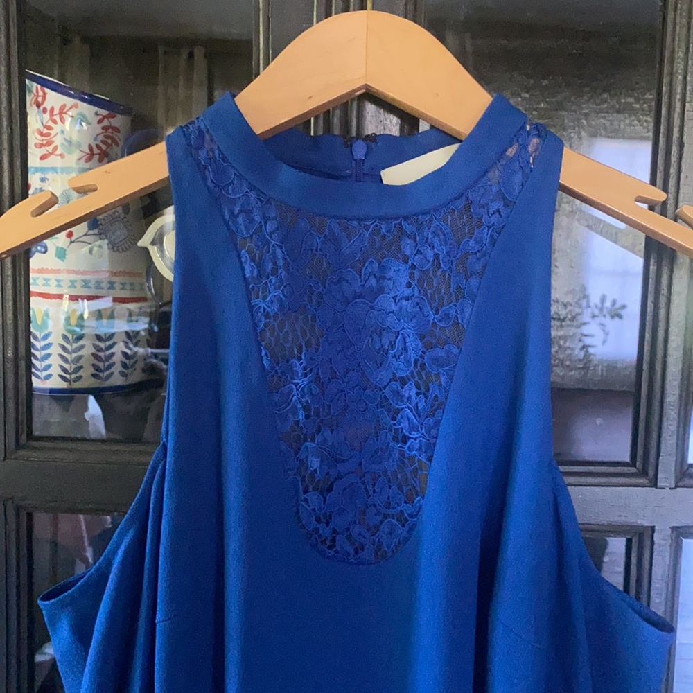 Elie Saab Cold Shoulder Lace Mini Dress - Picture 5 of 8